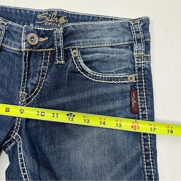 Silver Women’s Blue Jean FRANCES Capris Sz 27 (3/4) Distressed Pockets - Picture 11 of 14